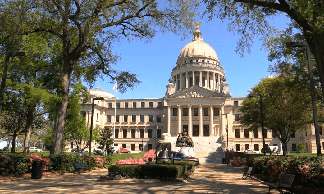 a large building with a dome on top of it.